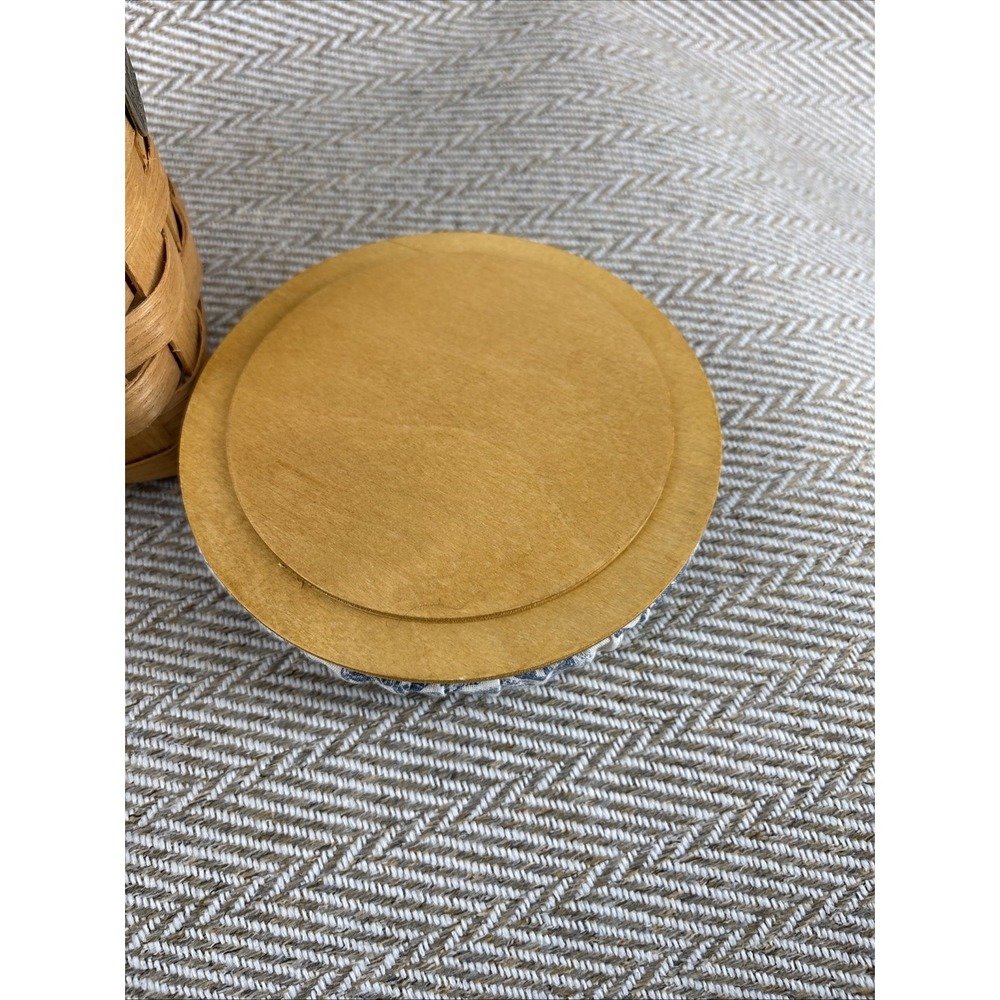 Peterboro Basket Co 5" Round Basket with Swing Handle and Toile Lid Protector - Picture 7 of 10